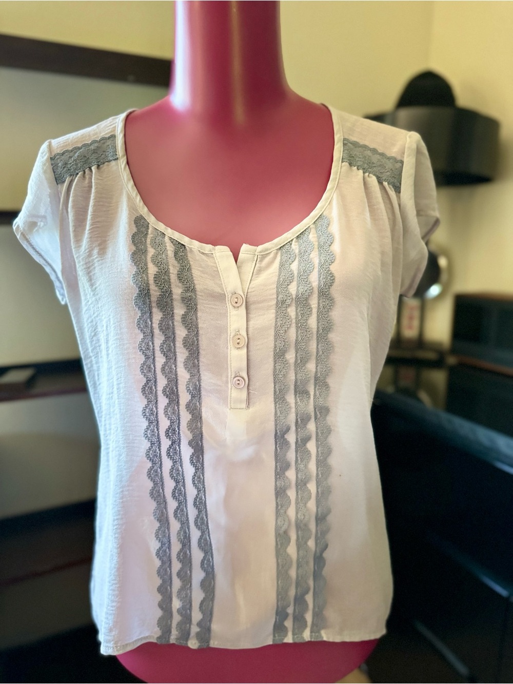 Love Squastal Women’s White Short-Sleeve Blouse with Gray Embroidered Trim